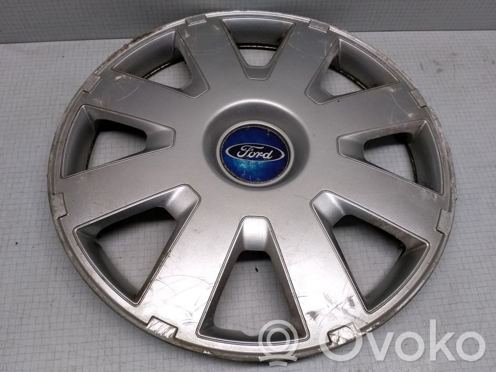 Ford Focus R16 wheel hub/cap/trim 
