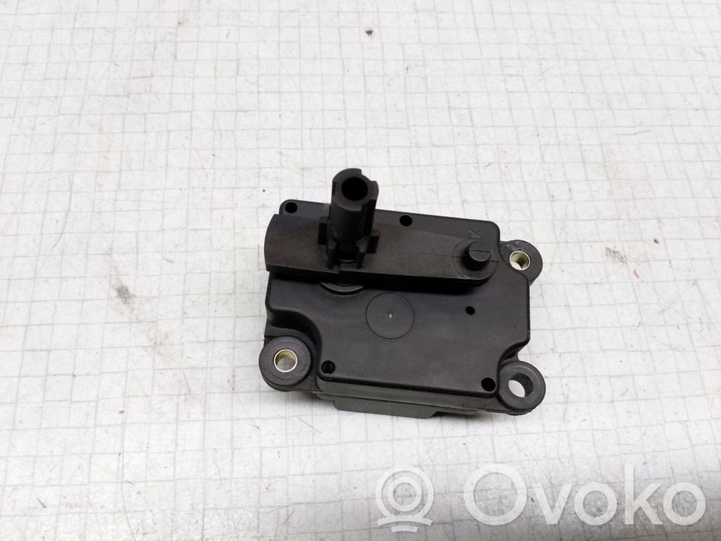 Volvo V70 Oro sklendės varikliukas 