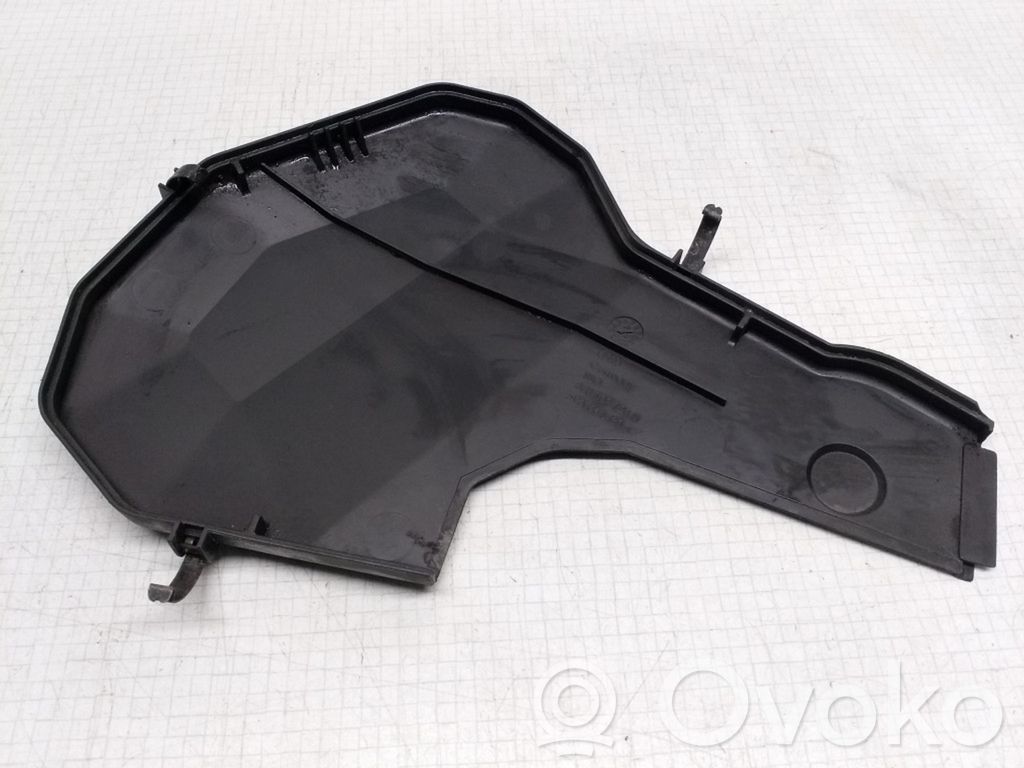 Audi A6 S6 C4 4A Osłona paska / łańcucha rozrządu 