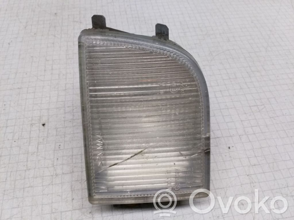 Volkswagen PASSAT B4 Front fog light 