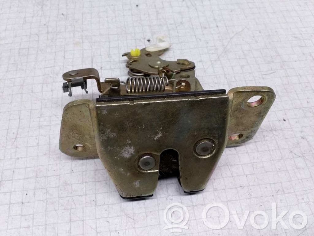 Tailgate/trunk/boot lock/catch/latch