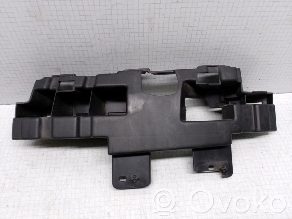 Ford Focus C-MAX Front bumper mounting bracket 