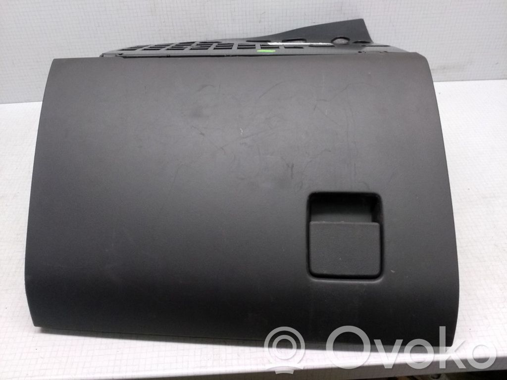 Opel Vectra C Juego guantera 