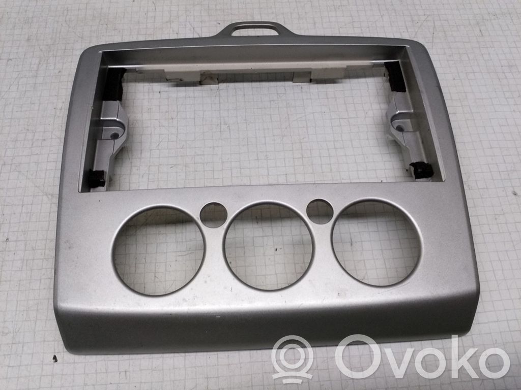 Ford Focus Dashboard center trim panel 