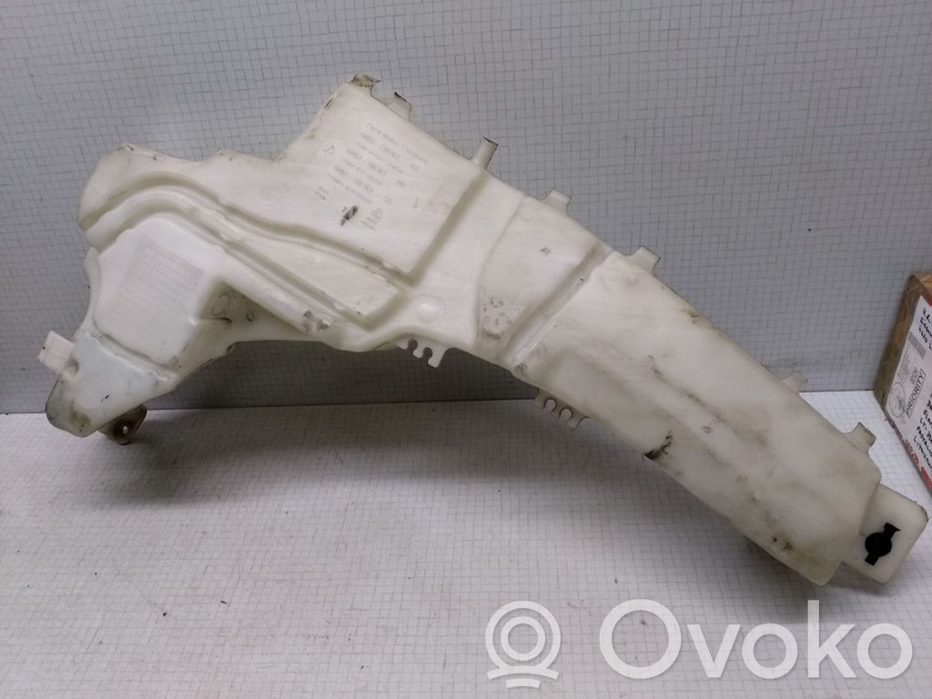 Ford Focus Logu šķidruma tvertne 