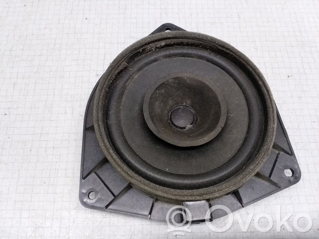 Toyota Corolla E120 E130 Altavoz de la puerta trasera 