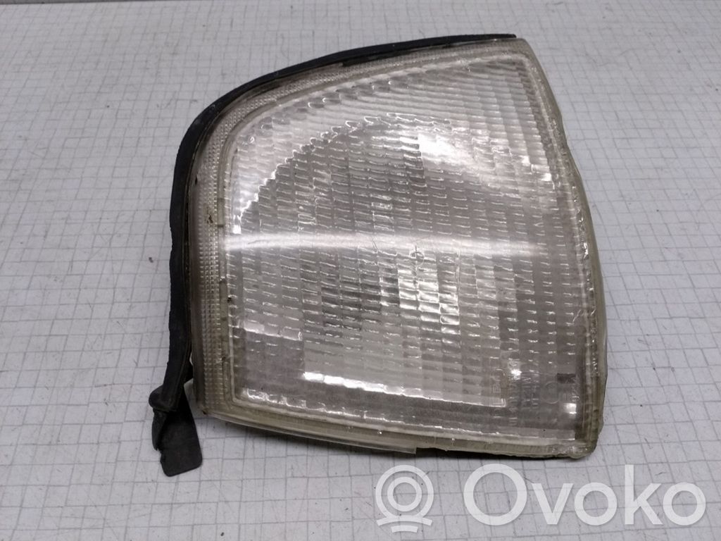 Audi 80 90 B3 Front indicator light 