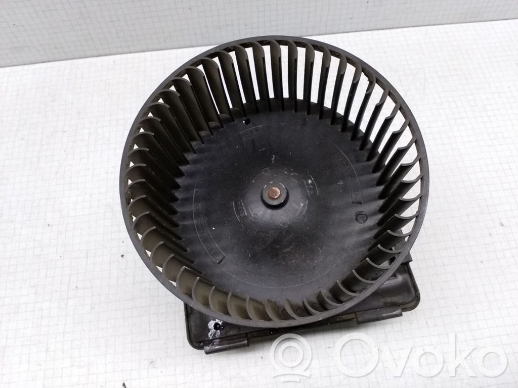 Opel Vectra B Lämmittimen puhallin 