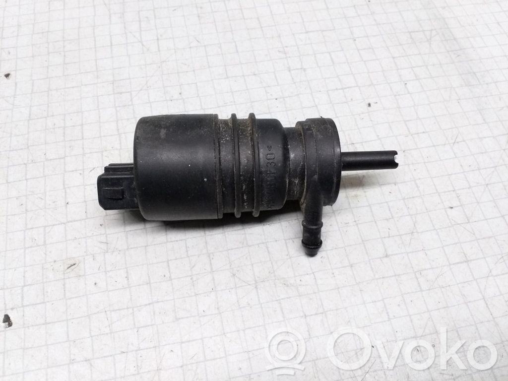 Opel Astra G Windscreen/windshield washer pump 