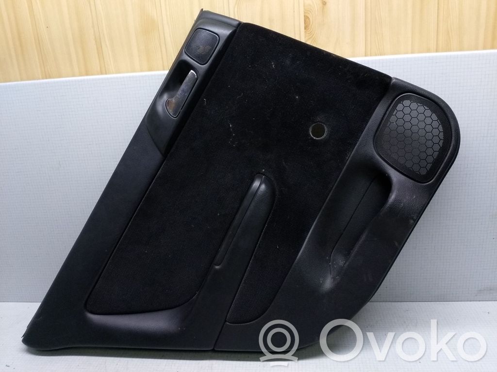 Opel Astra G Boczki / Poszycie drzwi tylnych 