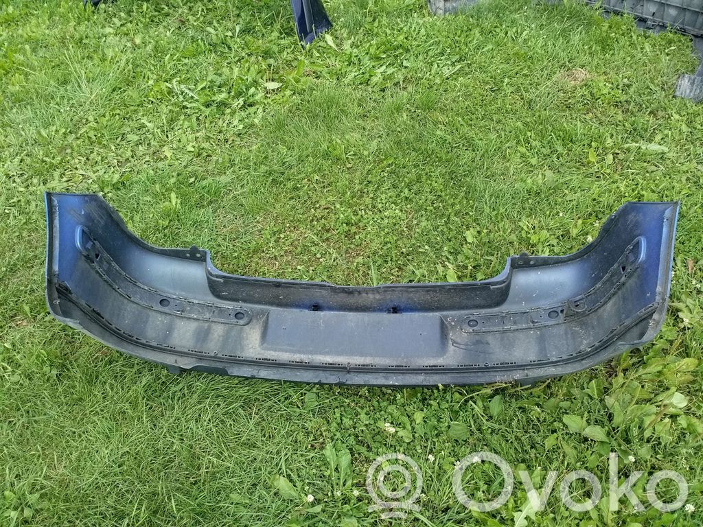 Volkswagen Golf IV Parachoques 