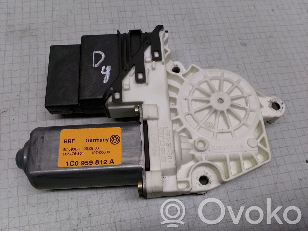 Volkswagen Bora Rear door window regulator motor 