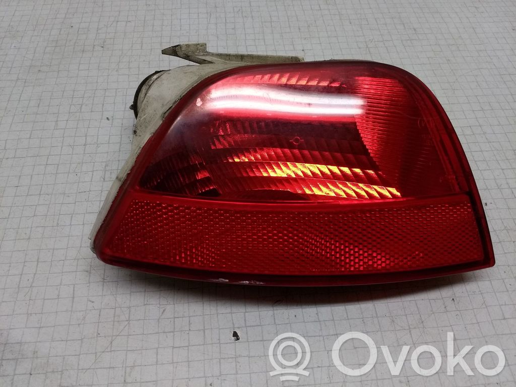 Ford Focus Priešrūkinis žibintas gale 