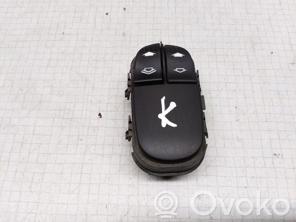 Ford Focus Electric window control switch 