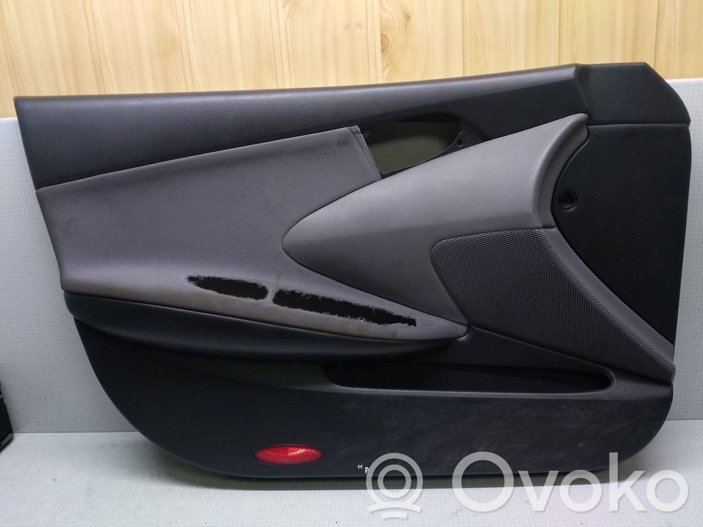 Nissan Primera Boczki / Poszycie drzwi przednich 