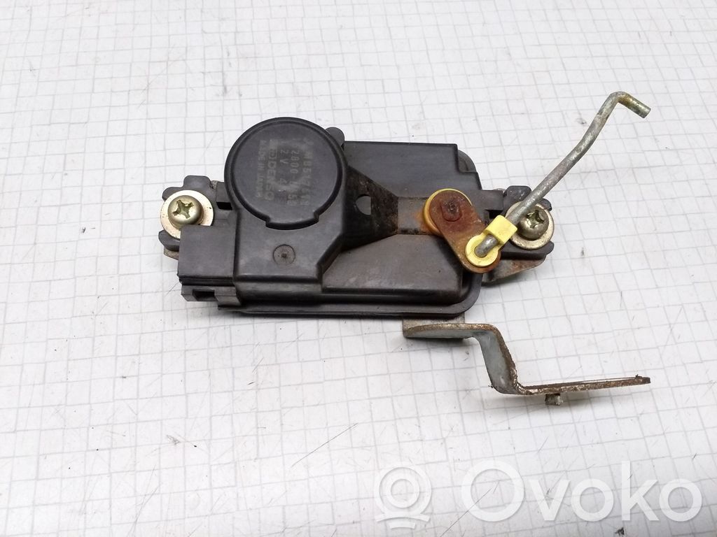 Mitsubishi Galant Motor de bloqueo de puertas 