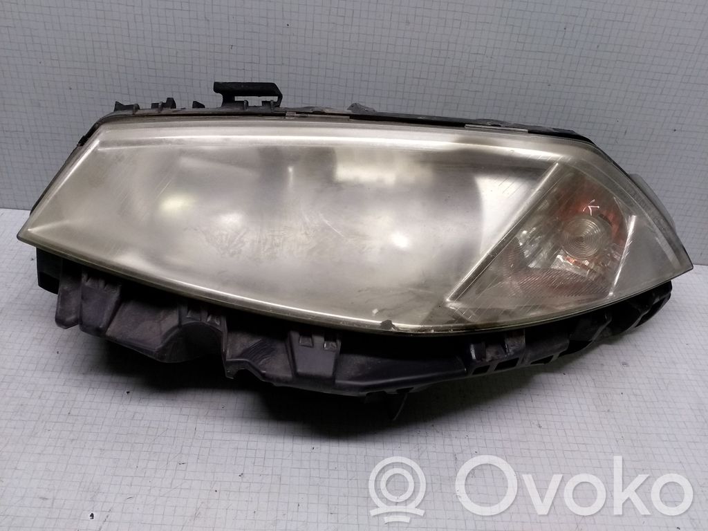 Renault Megane II Scheinwerfer 
