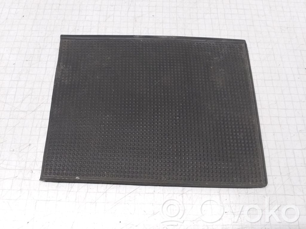 Opel Astra G Kita salono detalė 