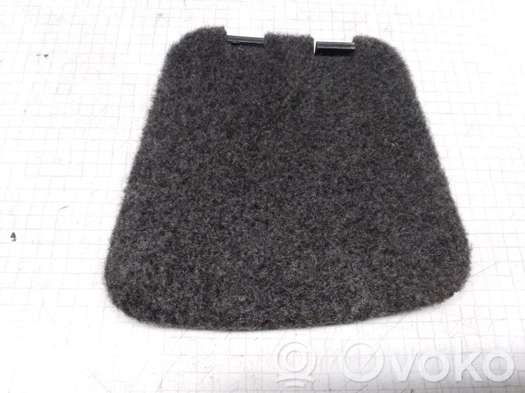 Toyota Corolla E120 E130 Cita veida salona detaļa 