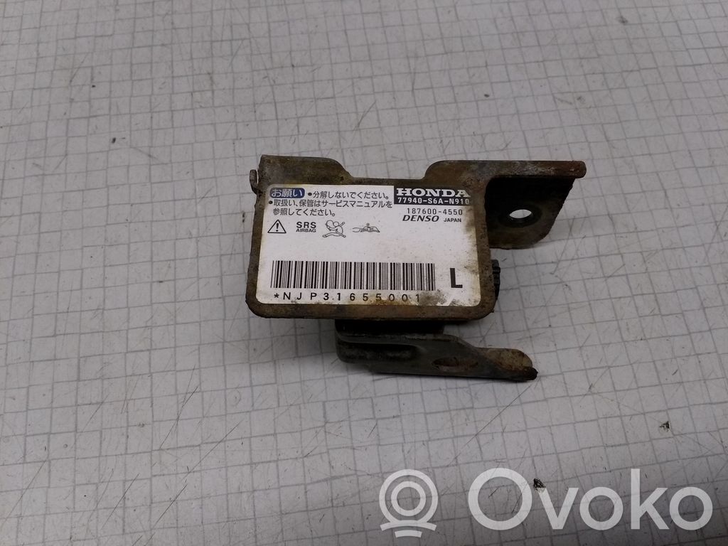Honda Civic Airbag deployment crash/impact sensor 