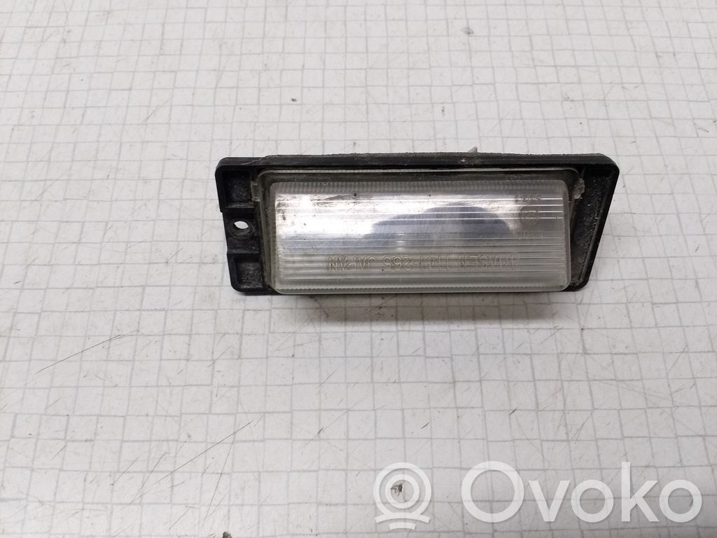 Mitsubishi Galant Éclairage de plaque d'immatriculation 