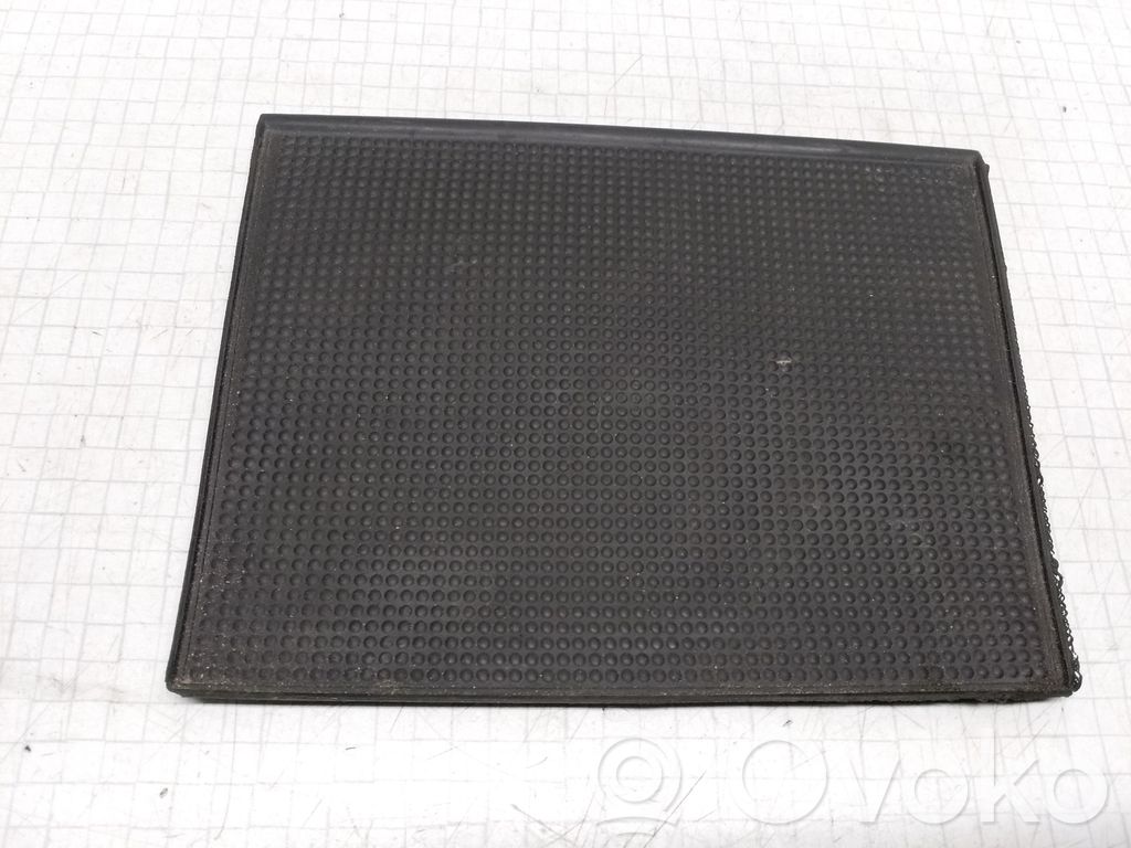 Opel Astra G Panelės stalčiuko/lentynėlės paklotėlis 