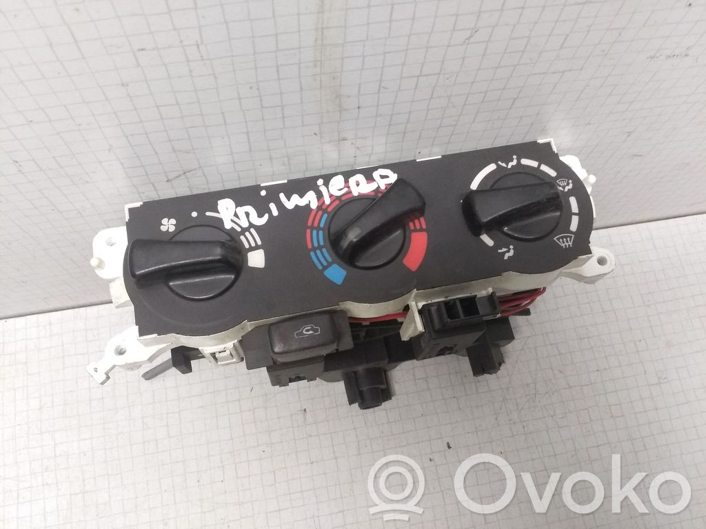 Nissan Primera Climate control unit 