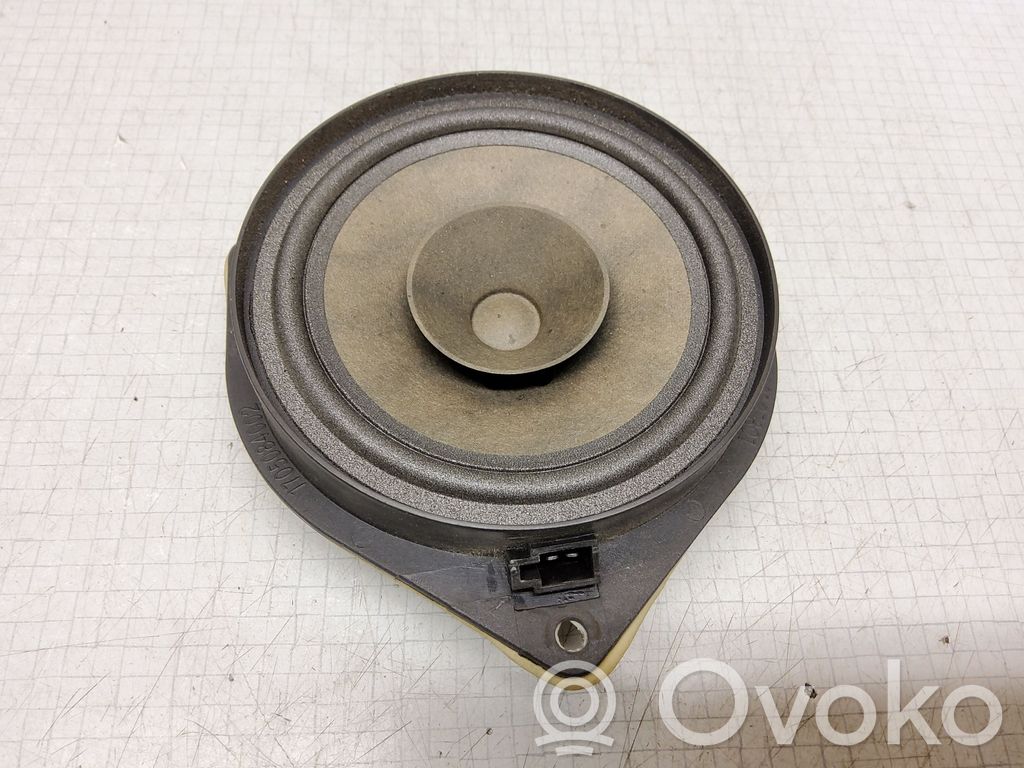 Opel Corsa D Altavoz subwoofer 