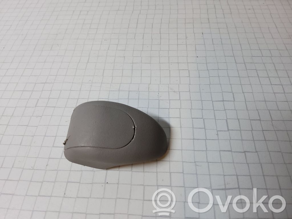Sun visor clip/hook/bracket