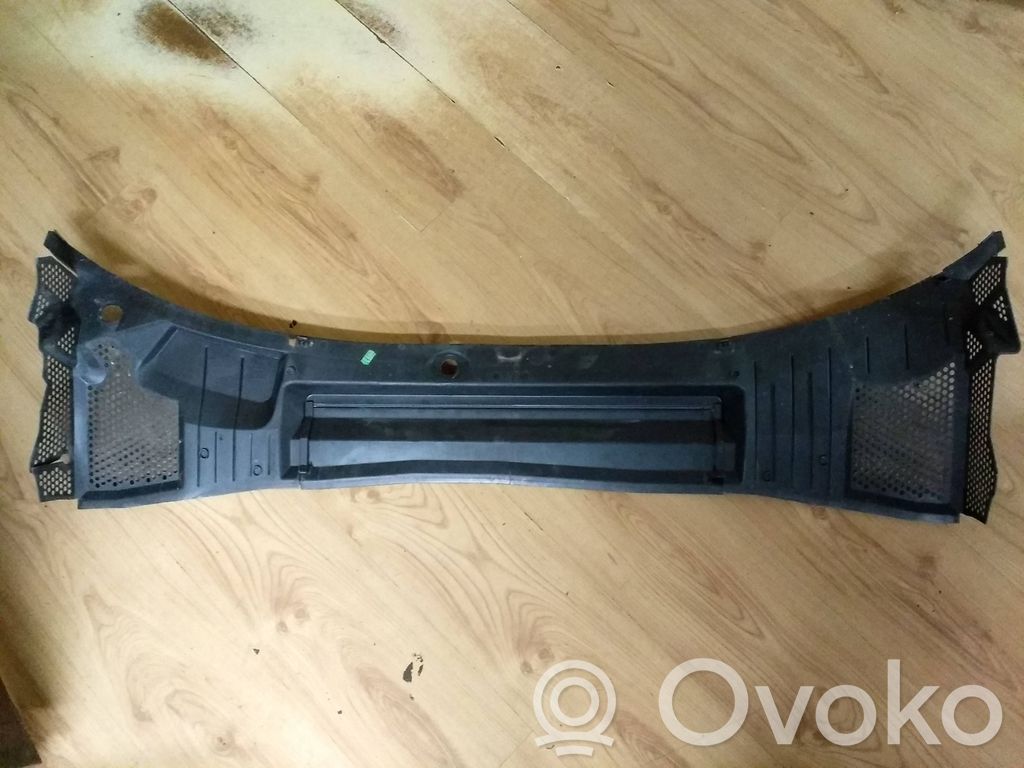 Opel Vectra B Wiper trim 