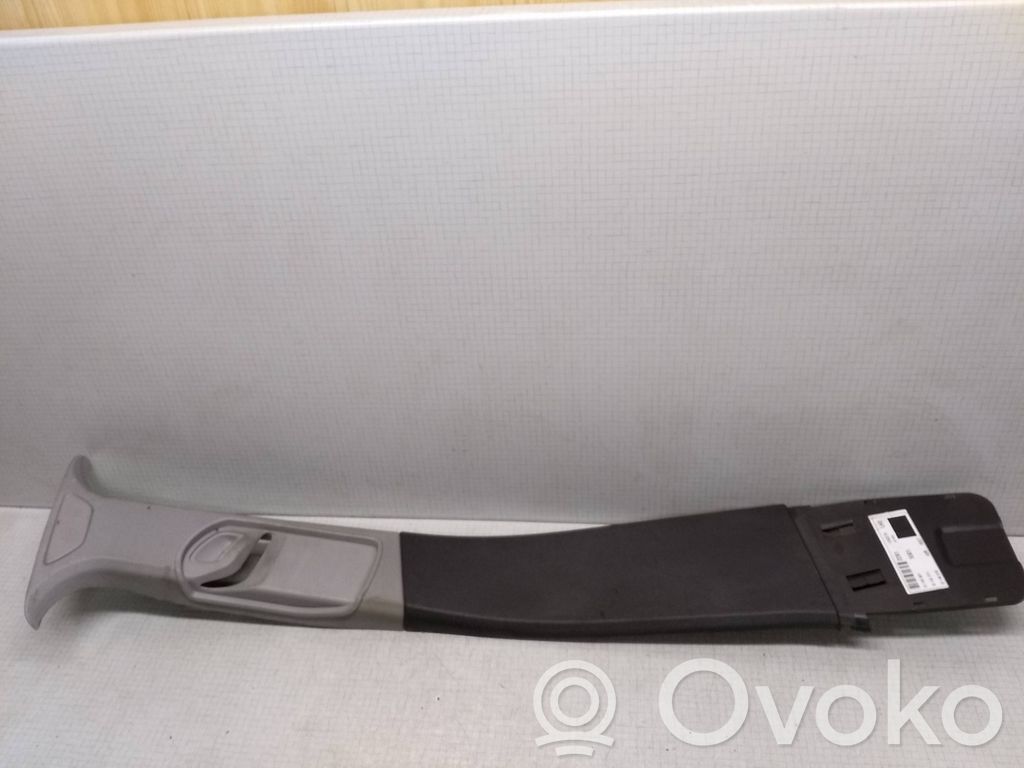 Opel Vectra C Pilar (B) (inferior) 