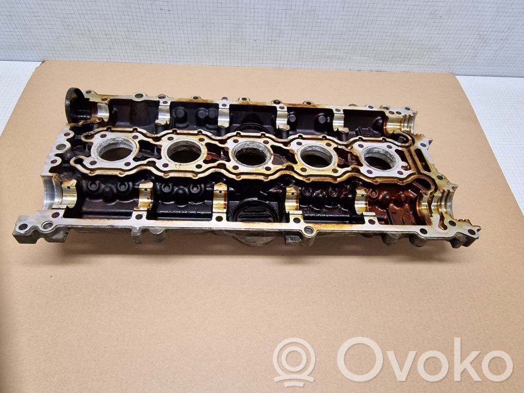 Volvo V70 Camshaft holder 