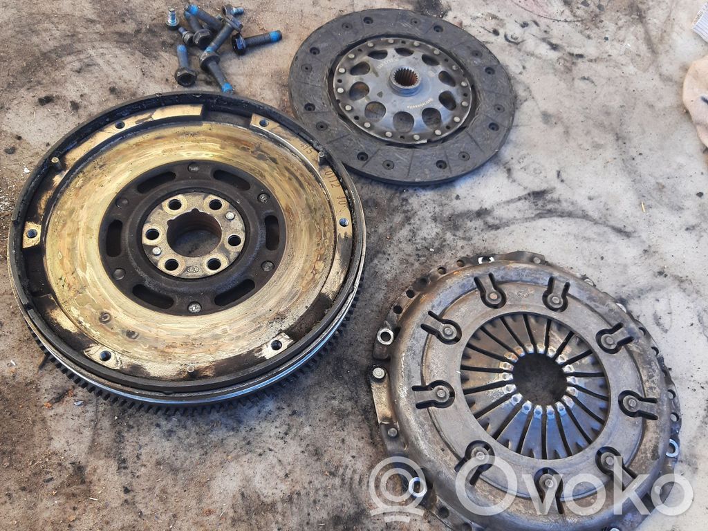 Volkswagen PASSAT B5.5 Sankabos komplektas 