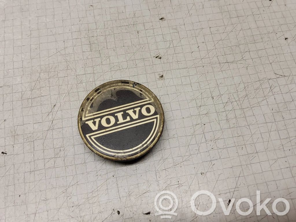 Volvo V70 Tapacubos original de rueda 