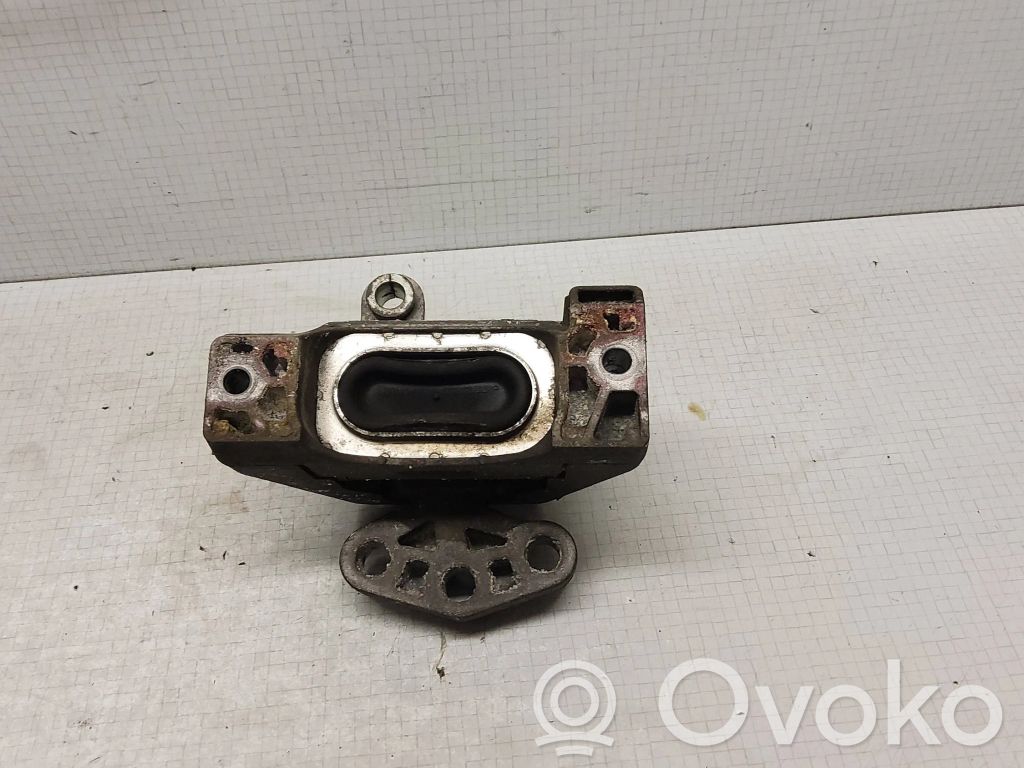 Saab 9-3 Ver2 Engine mount bracket 