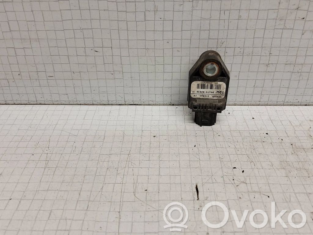 Toyota Corolla E120 E130 Airbagsensor Crashsensor Drucksensor 