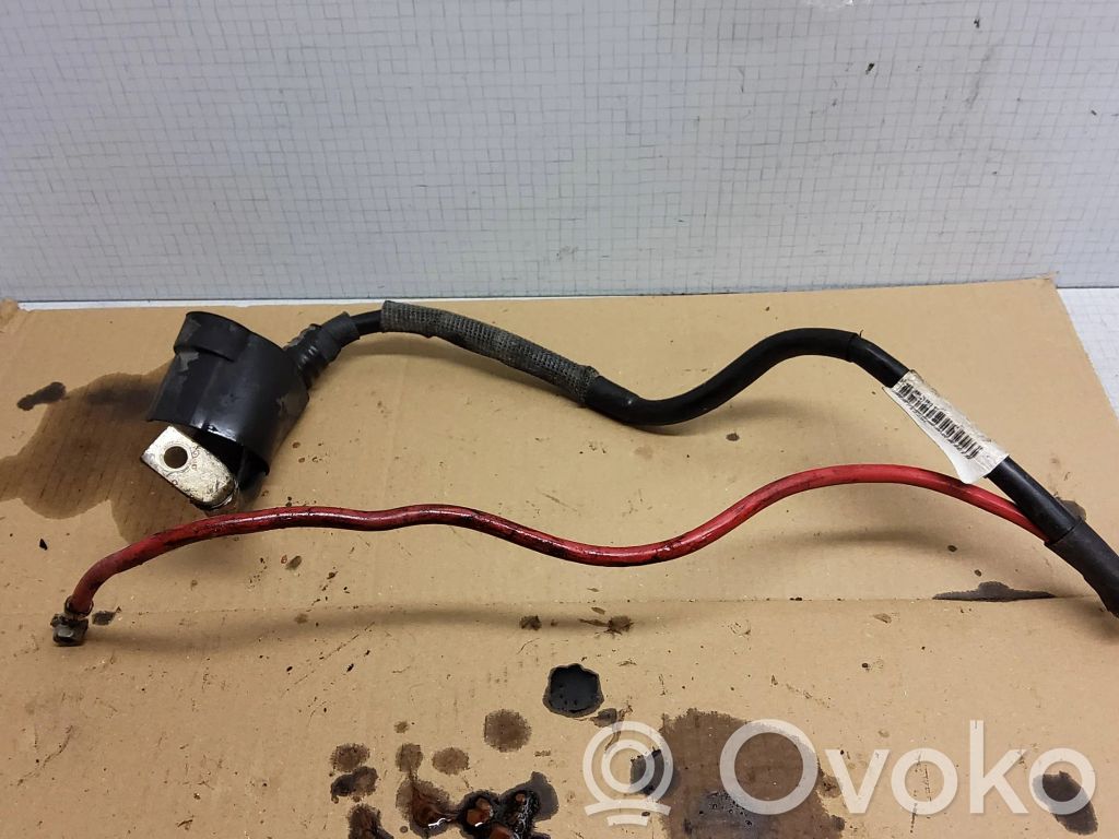Volkswagen PASSAT B6 Positive cable (battery) 