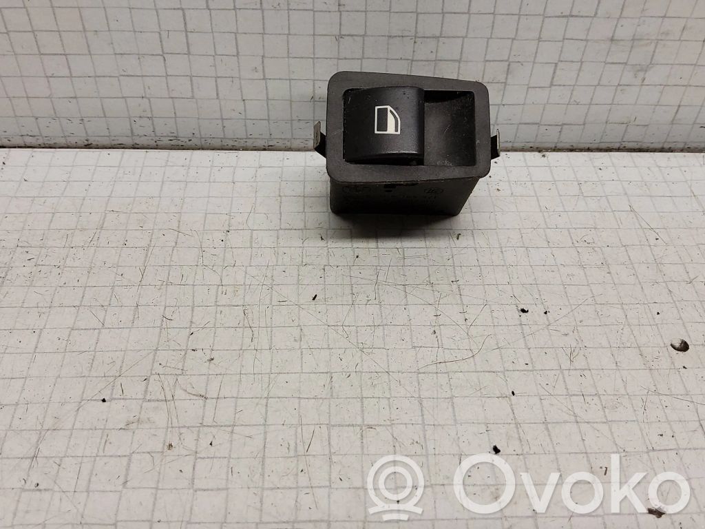 BMW 3 E46 Electric window control switch 