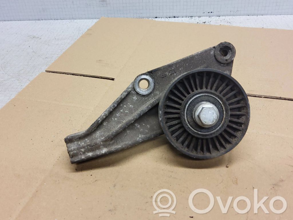 Fiat Bravo Engine mounting bracket 