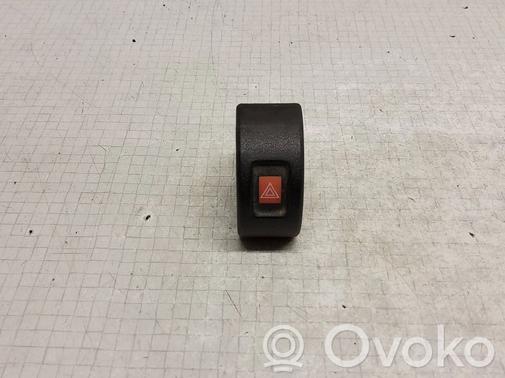 Opel Astra G Hazard light switch 