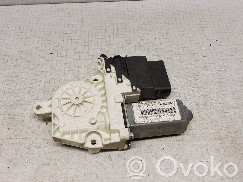 Skoda Octavia Mk2 (1Z) Silniczek podnoszenia szyby drzwi tylnych 