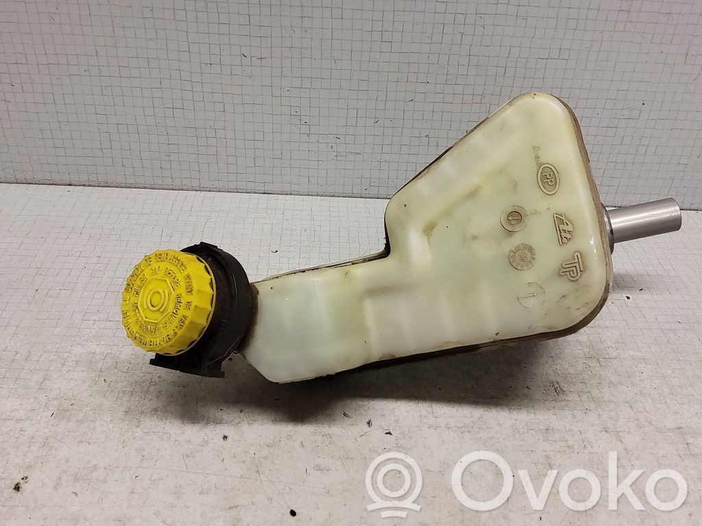 Dodge Caliber Master brake cylinder 