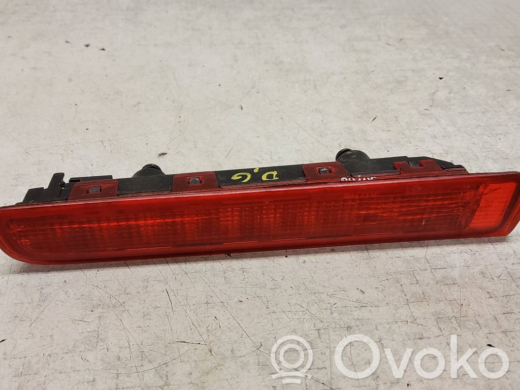Volkswagen Transporter - Caravelle T5 Trzecie światło stop 