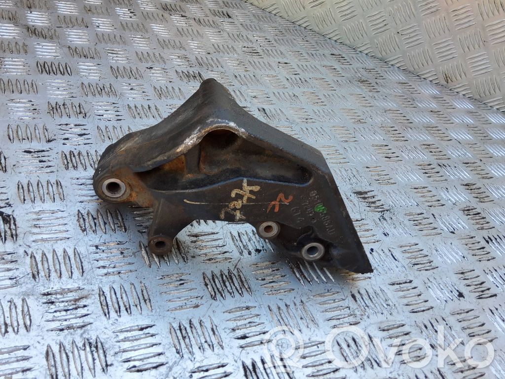 Dodge Caliber Engine mounting bracket 