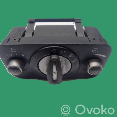 Ford Mondeo MK IV Light switch 