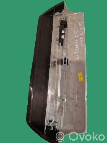 Citroen C5 Third/center stoplight 