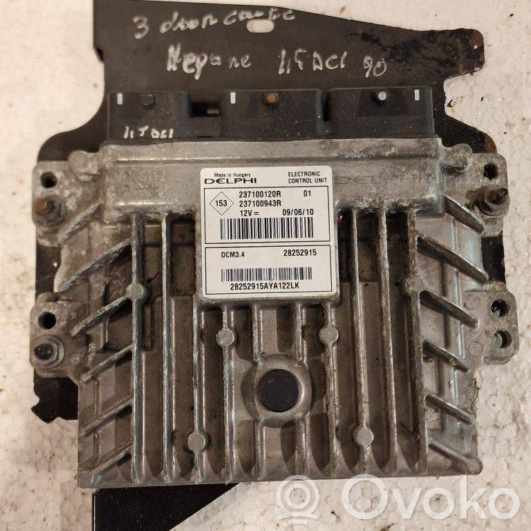 Renault Megane III Engine control unit/module 