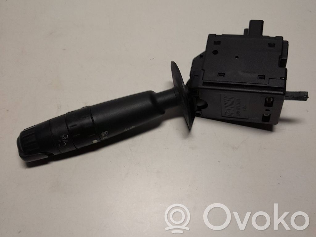 Peugeot 607 Indicator stalk 