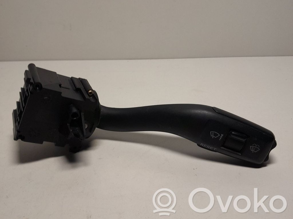 Audi A4 S4 B6 8E 8H Wiper control stalk 