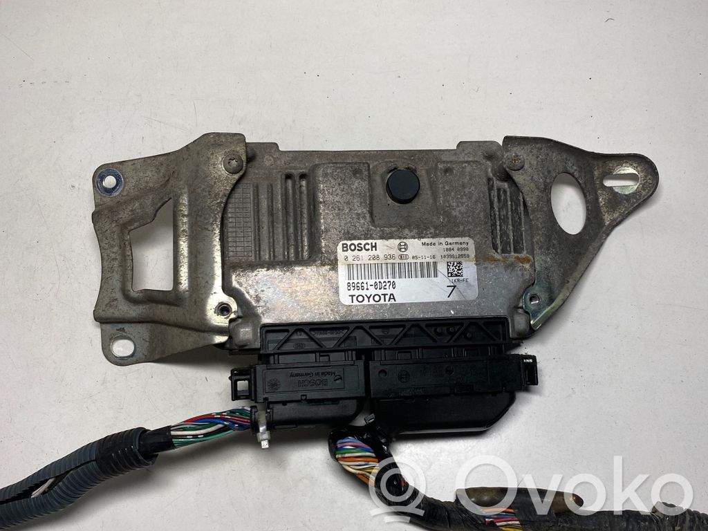 Toyota Yaris Engine control unit/module 